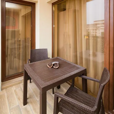 Lejlighed Argisht Partez In Golden Sands